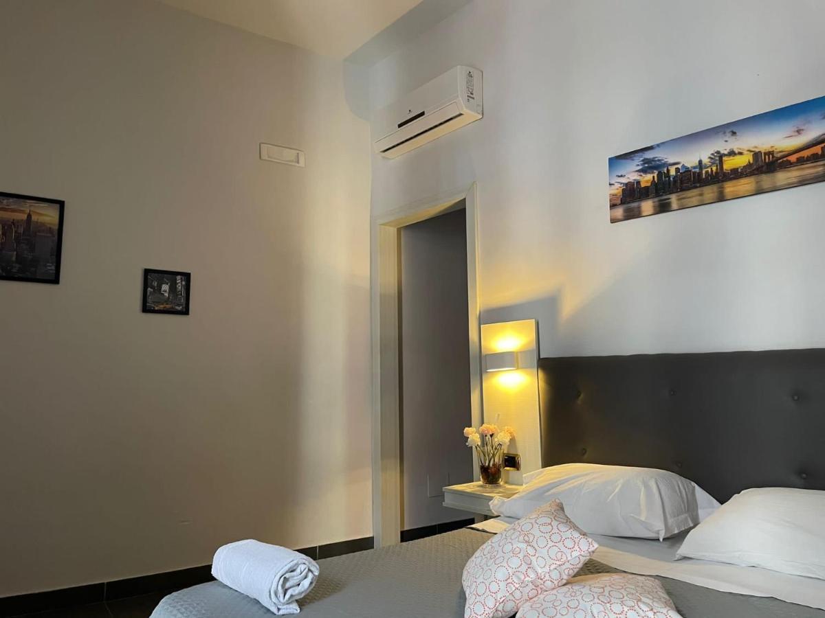 Hotel Porta A Porta Napoli Dış mekan fotoğraf